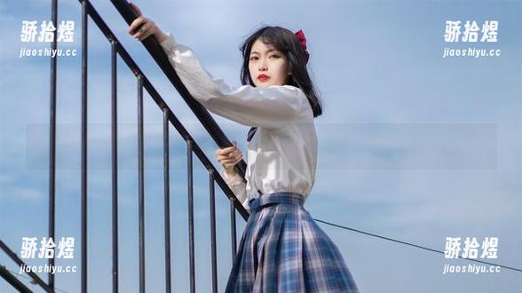 看！梨瑾瑾在职业装里的绝美瞬间，原图带你感受