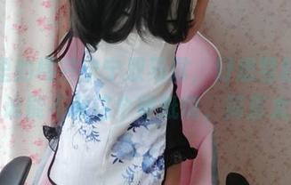 原图里的樱井宁宁双马尾，好想竖起大拇指，谁能不爱这个壁纸呢，简直太帅！