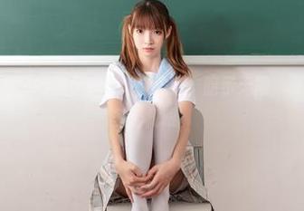 下载这份祖木子和服合集，细节满满、暗示无限，真是忍不住想多看几眼。