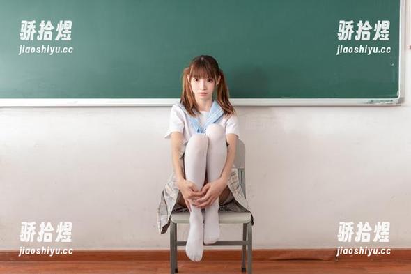 下载这份祖木子和服合集，细节满满、暗示无限，真是忍不住想多看几眼。