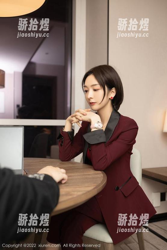 秀人网-晚苏susu 秀人网 - 晚苏susu,你的白衬衫定制写真,真就是撞脸的节奏吗?