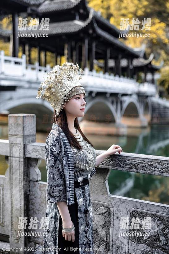秀人网 - 直击心灵的黑色：李七喜无圣光的套图，酝酿着无限可能