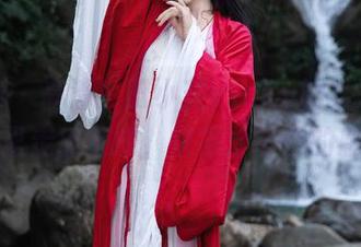 秀人网 – 高清！田小燕Vicky的女友仿佛从画里走出来的，快来分享你的感受！
