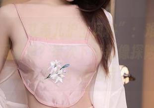 秀人网 – “艾希儿护士风格”：难道真相藏在这网盘里？每次下载都像探险，但又有点小小的期待。