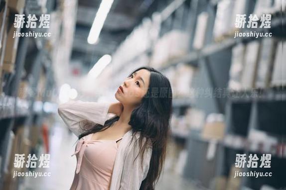 穆零Mu0的婚纱，绝对是cos还是原图？这种纠结真让人乐！