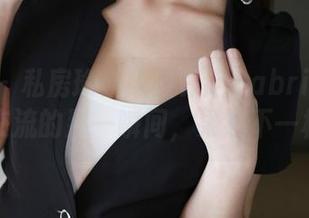 美媛馆 – 私房瑜伽照见许诺Sabrina？眼神交流的那一瞬间，果然不一样！