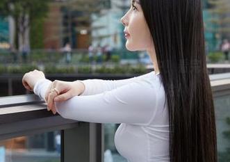 蜜桃社 – 木奈奈的女孩图包，免费领取中！看完后可能连镜子都不敢对着你自己了，哈哈！