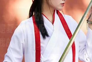 蜜桃社 – 双马尾的萌美Moemi这套写真，简直是夏天的绝配，阳光、裙摆，还有我的心情，美得不行了呀！