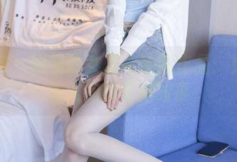 袜啵啵 – 熊熊的女友与她的作品：更多不为人知的背后故事