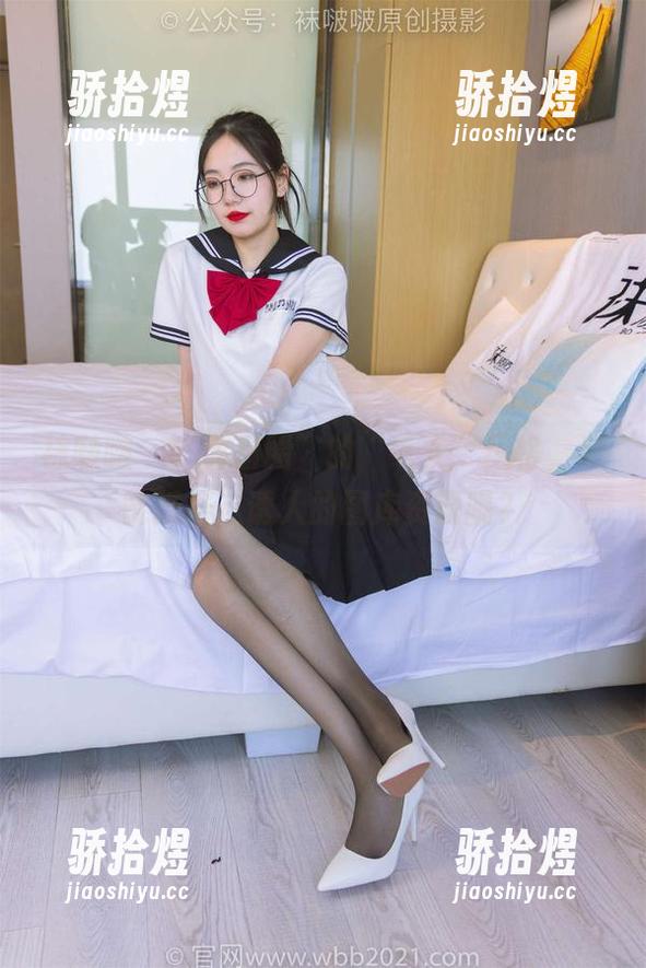 袜啵啵 - “甜甜圈”的“毛衣”风格，谁能抵挡这诱人的图库资源呢？