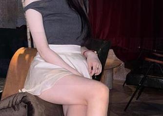微密圈 – 轩子巨二兔的酒红礼服原图：每一帧都值得收藏，心里默默鼓掌，感叹生活！
