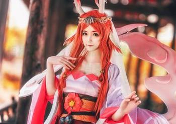 金鱼yui短裙更新：这组短裙让人禁不住想为她编个水下时尚秀！