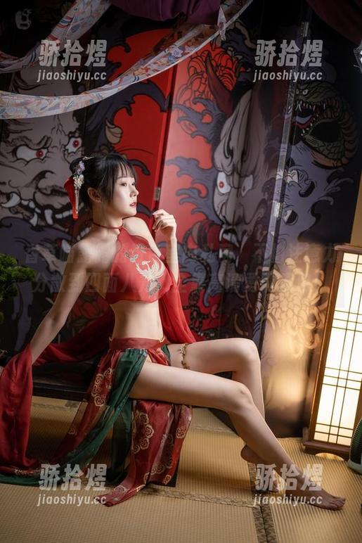 香草喵露露的粉色室内私房，不怕注意力分散到四面八方，全靠高清勇敢承包！