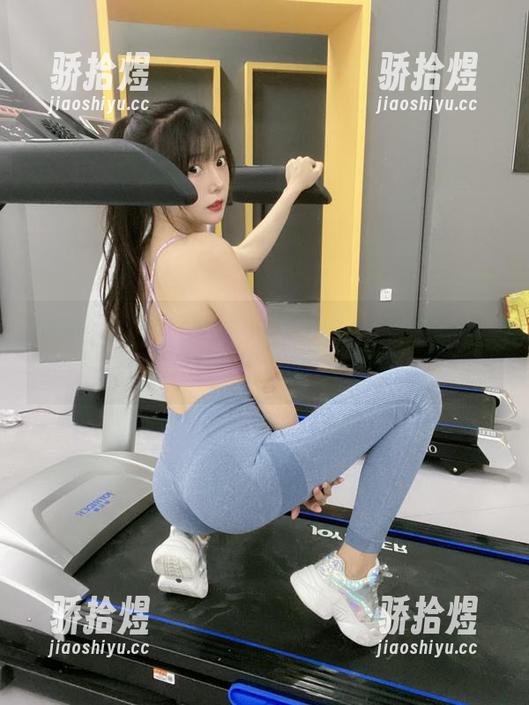 香草喵露露 香草喵露露户外合集:当美丽碰上野外,简直是太‘拼’了