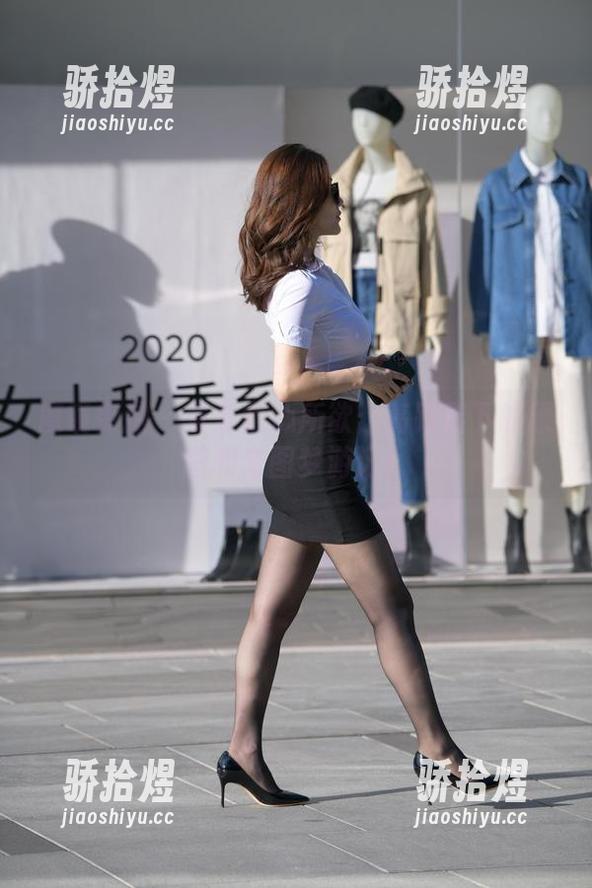 魔镜街拍 - 曼曼随心所欲：高跟鞋下的原图和套图梦游记！
